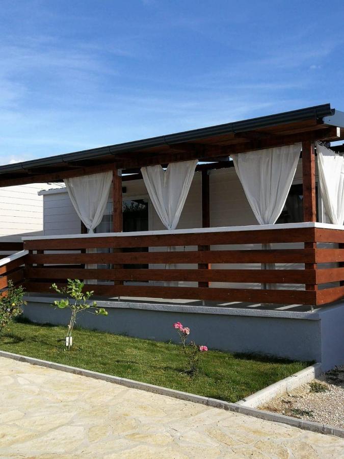 Mobile Homes Kamp Maslina, Biograd Na Moru Buitenkant foto