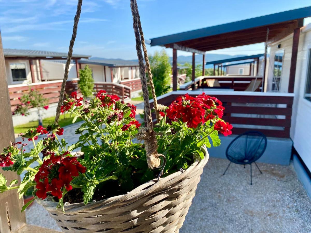 Mobile Homes Kamp Maslina, Biograd Na Moru Buitenkant foto
